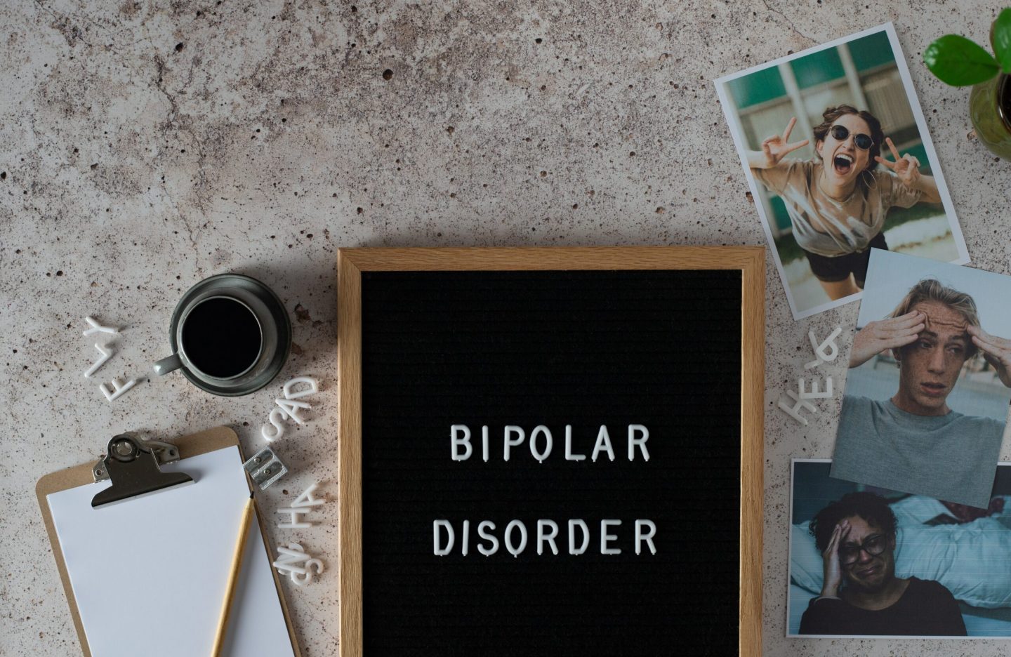 micheile-henderson-XpYxzlbqFZk-unsplash